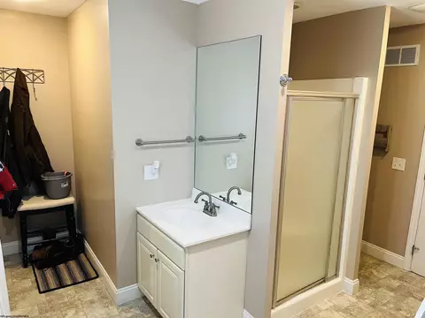 Bath - 2136 Stony Run Rd, Independence, WV 26374 photo 2 of 4