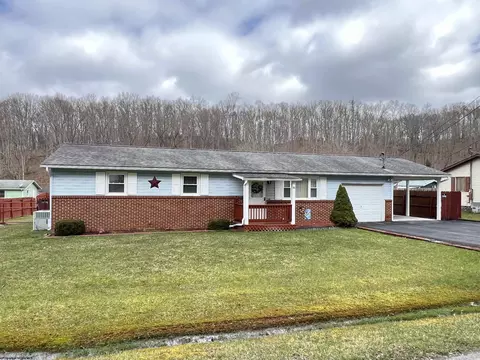 197 Poplar Rd, Beverly, WV 26253