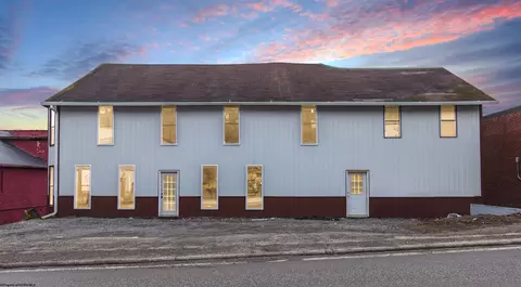 310 E State Ave, Terra Alta, WV 26764