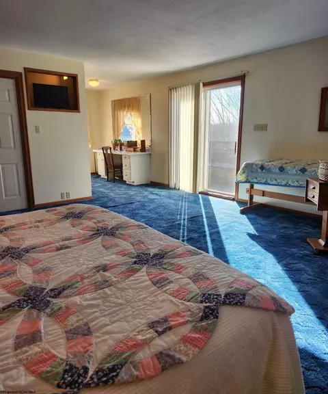 Bedroom - 109 Brown St, Thomas, WV 26292 photo 5 of 8