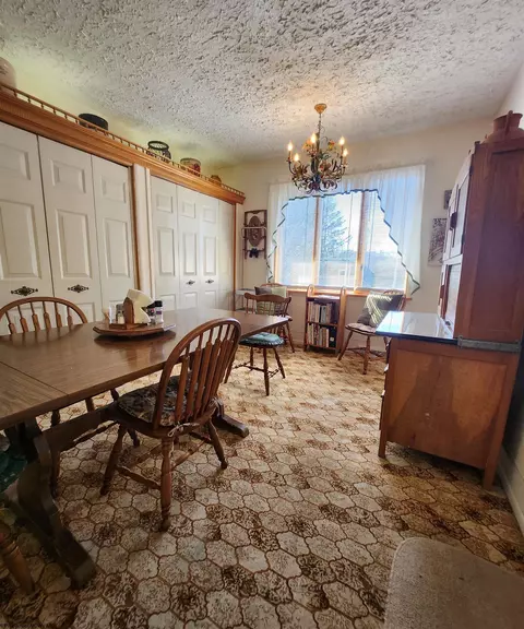 Dining - 109 Brown St, Thomas, WV 26292 photo 1 of 5