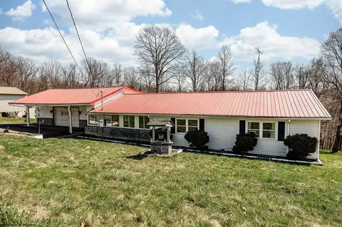 2412 Senior Dr, Tunnelton, WV 26444
