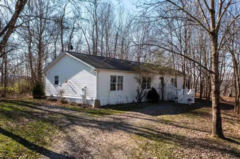 397 Scott Ave, Morgantown, WV 26508