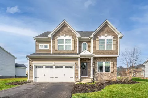113 Summit Woods Dr, Morgantown, WV 26508