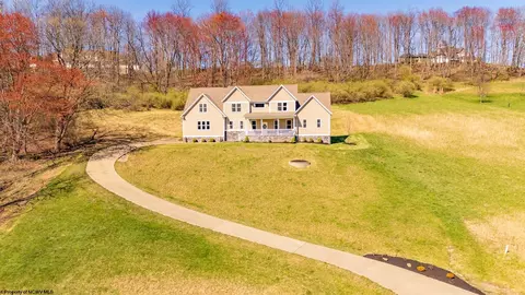 104 Kolbe St, Morgantown, WV 26508