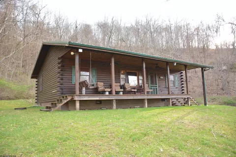 1413 Heaters Fork Rd, Burnsville, WV 26335