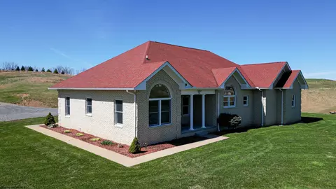 284 Cadillac Dr, Bridgeport, WV 26330