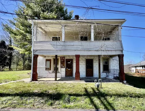 537 Warren St, Fairmont, WV 26554