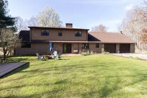 132 Misty Ln, Fairmont, WV 26554