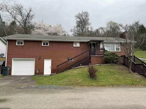 154 Riley Hts, Buckhannon, WV 26201