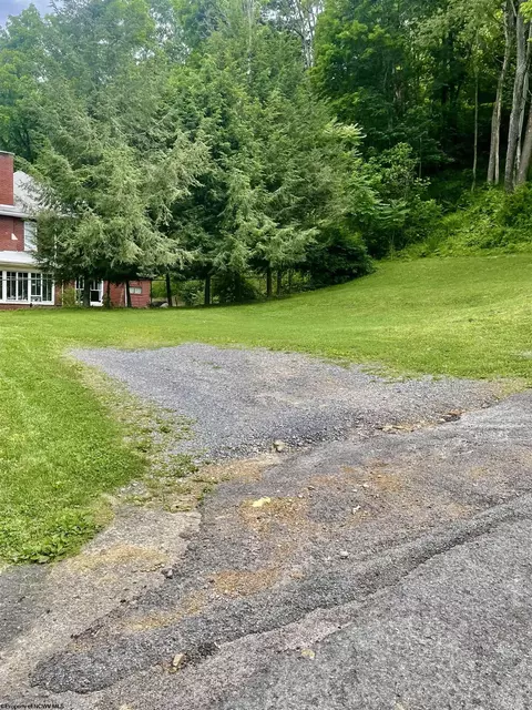 308 Hamilton St, Mannington, WV 26582 photo 22