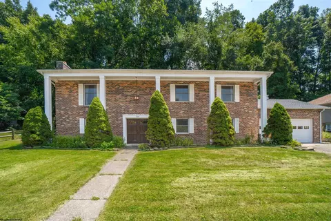 234 Poplar Dr, Morgantown, WV 26505