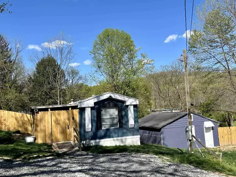 40 Chicarell St #40 CHICKERELL ST, Clarksburg, WV 26301