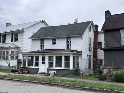 302 Davis St, Elkins, WV 26241