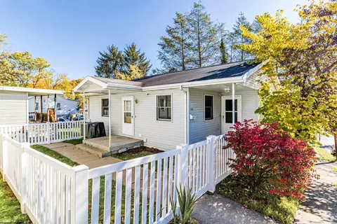 729 James St, Morgantown, WV 26505