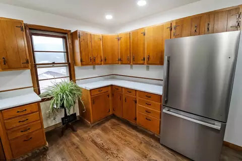 Kitchen - 900 E State Ave, Terra Alta, WV 26764 photo 3 of 6