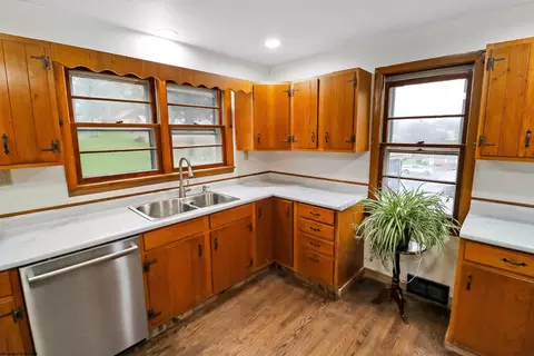 Kitchen - 900 E State Ave, Terra Alta, WV 26764 photo 5 of 6