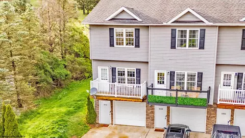 8010 Kaustin Dr, Morgantown, WV 26501