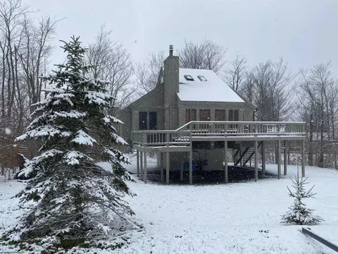 Exterior - 189 Yoakum Run Rd, Davis, WV 26260 photo 6 of 15