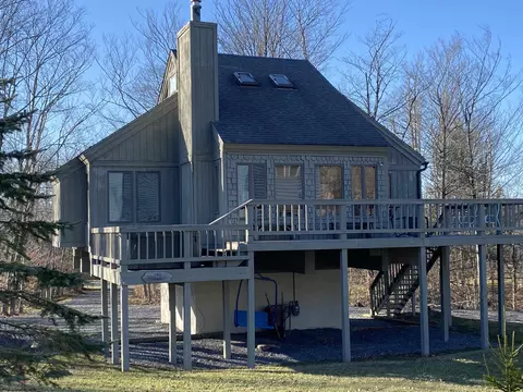 189 Yoakum Run Rd, Davis, WV 26260