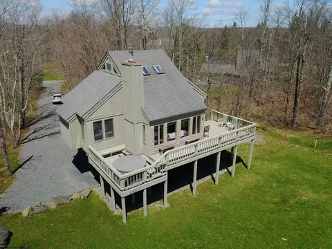 Exterior - 189 Yoakum Run Rd, Davis, WV 26260 photo 10 of 15