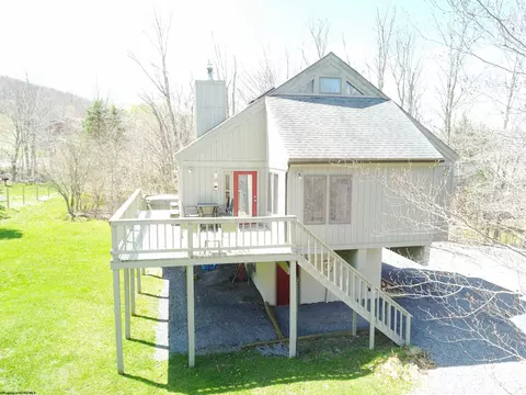 Exterior - 189 Yoakum Run Rd, Davis, WV 26260 photo 11 of 15