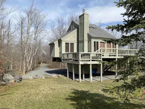 Exterior - 189 Yoakum Run Rd, Davis, WV 26260 photo 4 of 15