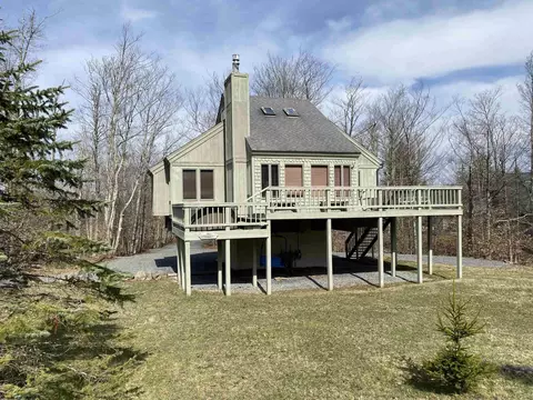 Exterior - 189 Yoakum Run Rd, Davis, WV 26260 photo 3 of 15