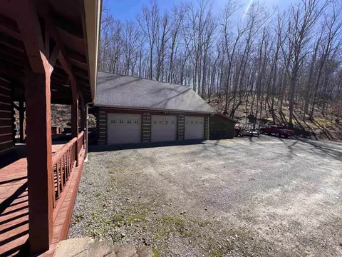 Exterior - 334 Hanner Rd, Beverly, WV 26253 photo 5 of 8