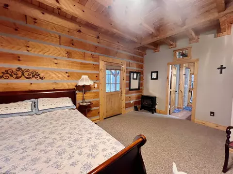Bedroom - 334 Hanner Rd, Beverly, WV 26253 photo 3 of 6