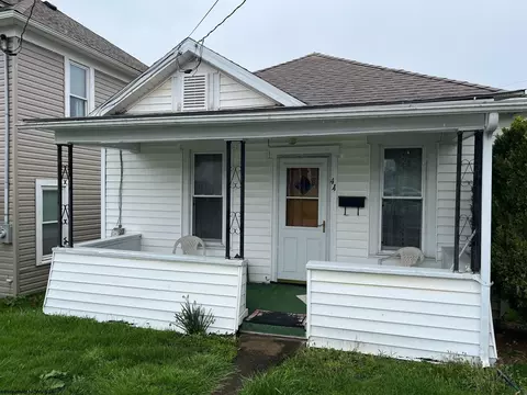 411 Maryland Ave, Nutter Fort, WV 26301