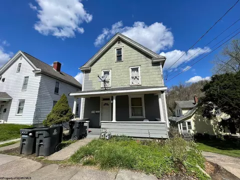 433 Pennsylvania Ave, Morgantown, WV 26501