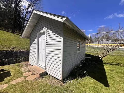 Exterior - 124 Valley St, Salem, WV 26426 photo 5 of 6