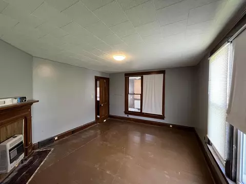 1020 E Main St, Mannington, WV 26582 photo 8