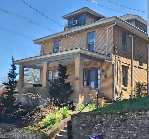 241 Waitman St, Morgantown, WV 26501