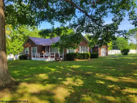 23 O Rd, Reedsville, WV 26547