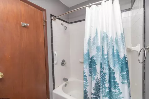 Bath - 14 Rustic Ln, Salem, WV 26426 photo 2 of 4