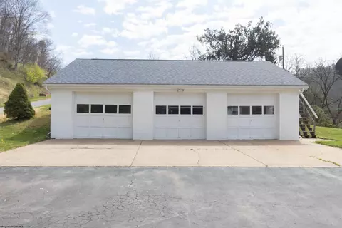 Exterior - 14 Rustic Ln, Salem, WV 26426 photo 4 of 14