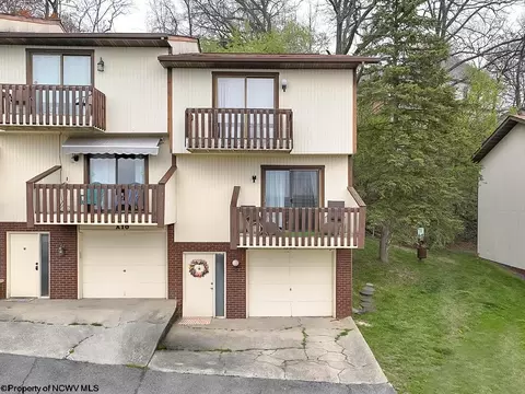 1238 Van Voorhis Rd, Morgantown, WV 26505
