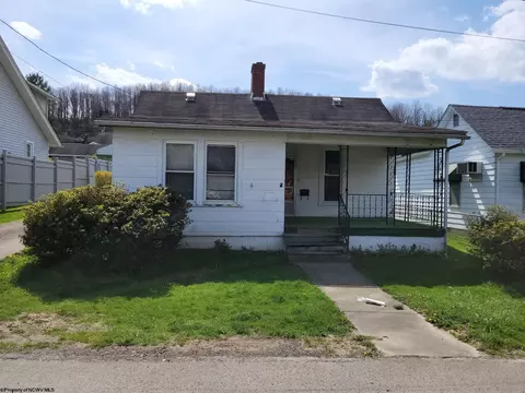 505 Ice St, Barrackville, WV 26559