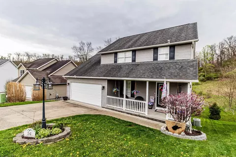54 Antietam Dr, Morgantown, WV 26508
