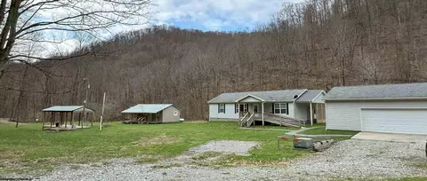 7851 Clover Run Rd, Parsons, WV 26287