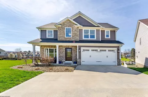 115 Canyon Ridge Dr, Morgantown, WV 26508