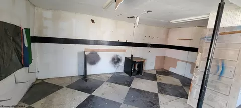 Exterior - 215 Plainfield Ave, Anmoore, WV 26323 photo 5 of 6