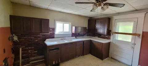 Kitchen - 215 Plainfield Ave, Anmoore, WV 26323 photo 1 of 2
