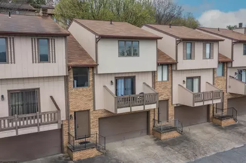 1226 Van Voorhis Rd, Morgantown, WV 26505