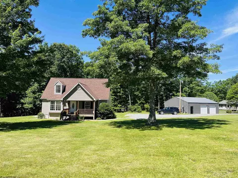1987 Herring Rd, Kingwood, WV 26537