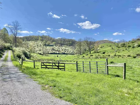 View/Area - 271 Boyce Rd, Thornton, WV 26440 photo 4 of 23