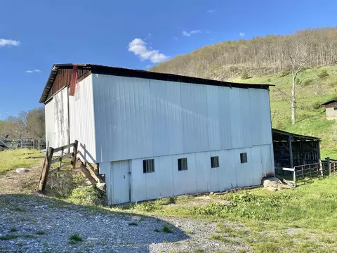 Exterior - 271 Boyce Rd, Thornton, WV 26440 photo 6 of 9