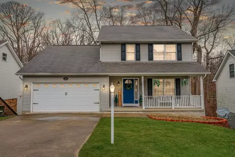 94 Antietam Dr, Morgantown, WV 26508